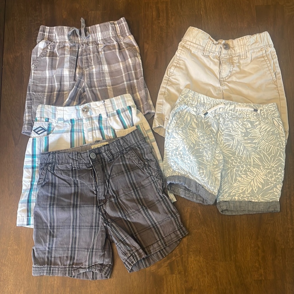 Boys 2T short lot